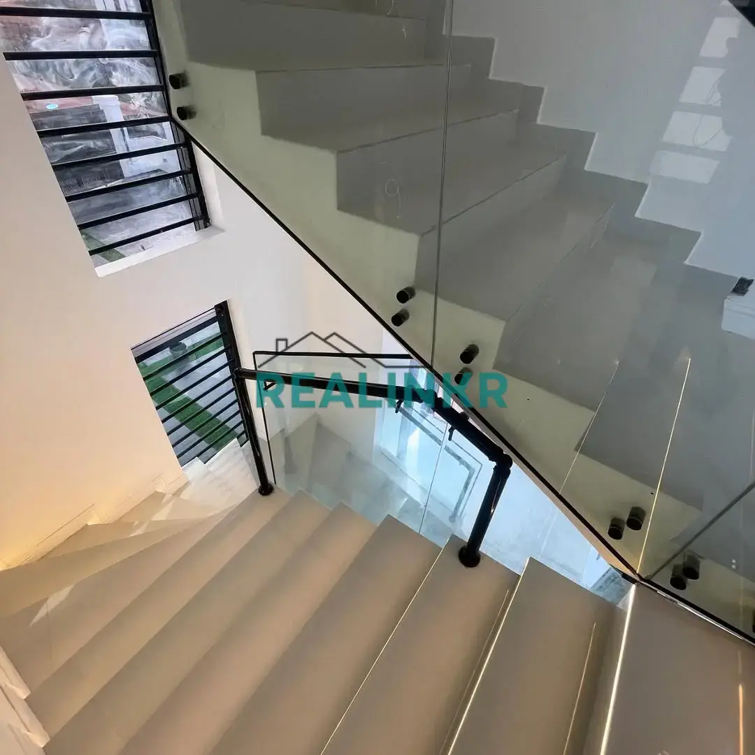 4-BEDROOM FULLY BUILT HOME FOR SALE