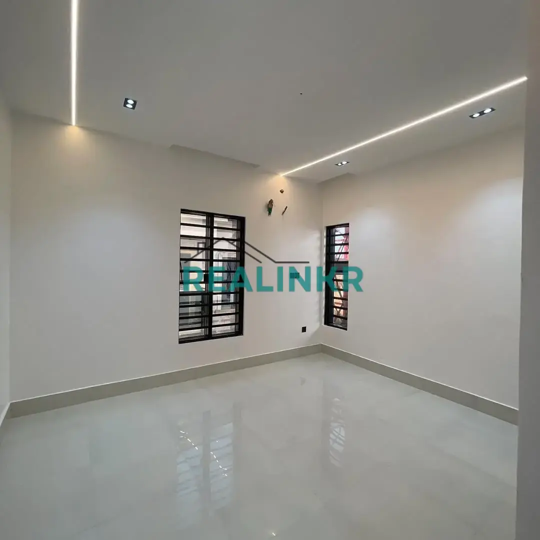 4-BEDROOM FULLY BUILT HOME FOR SALE