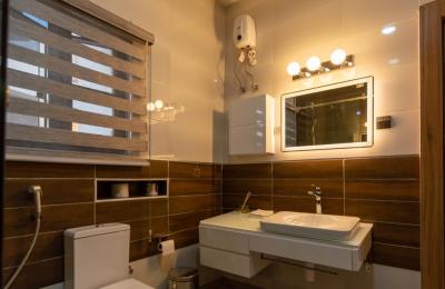 Fully Furnished 3-Bedroom Executive Suite at 3B Fabian Court