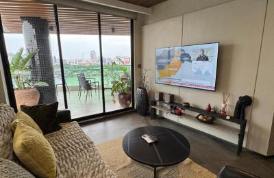 Fully Furnished Waterfront 1 bedroom Serviced Apartment