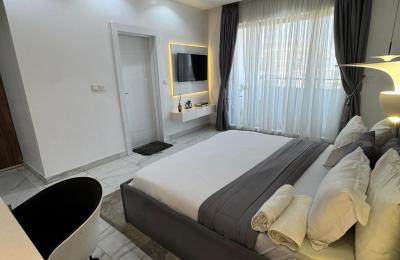 Fully Furnished 2 Bedroom Serviced Apartment