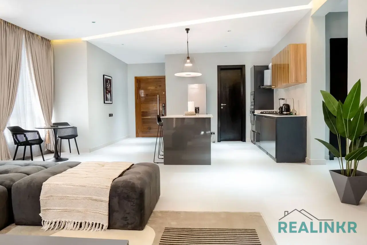 Fully Furnished 2 Bedroom Serviced Apartment