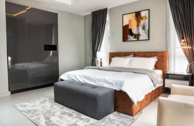 Fully Furnished 2 Bedroom Serviced Apartment