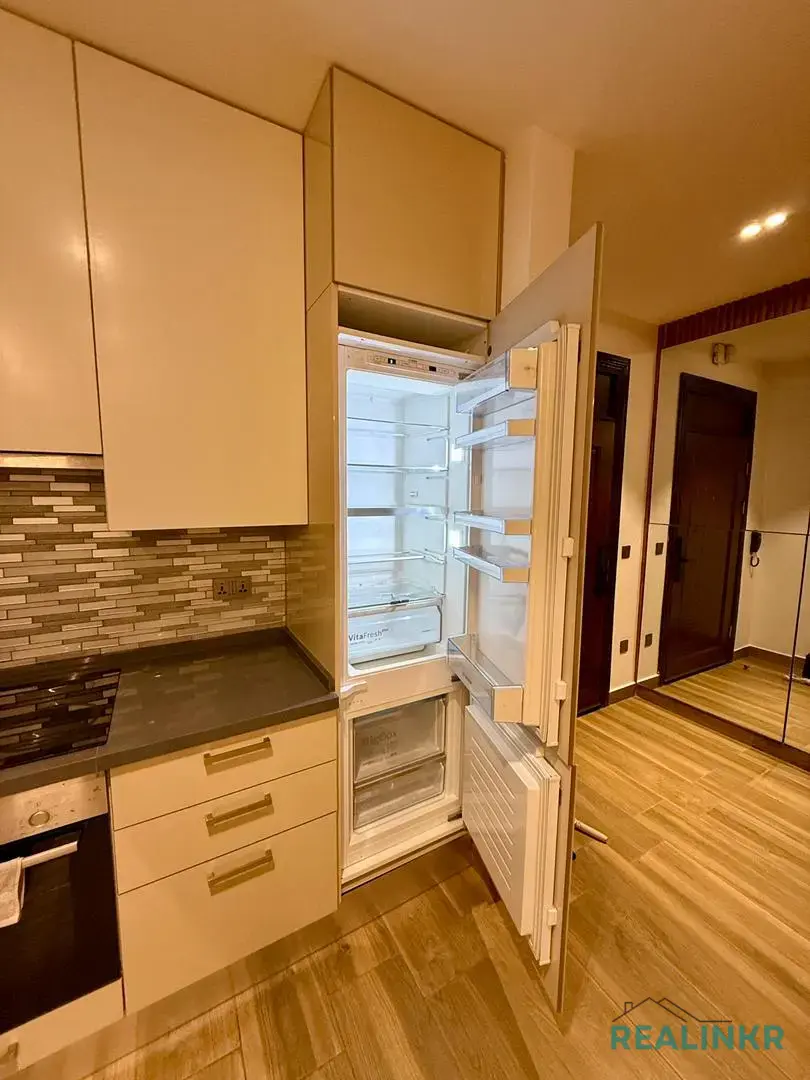 A fully furnished 2 bedroom apartment